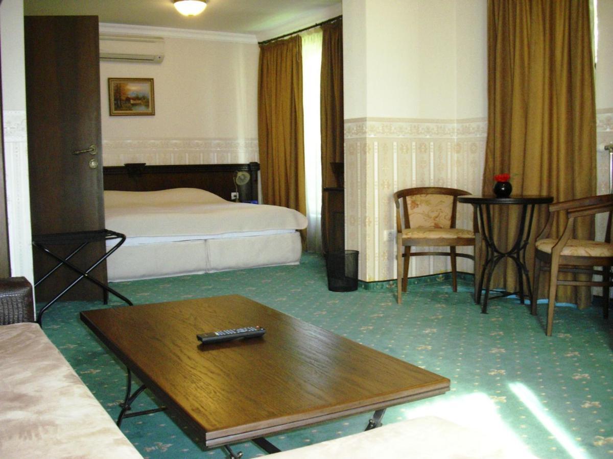 Amsterdam Hotel Sófia Quarto foto